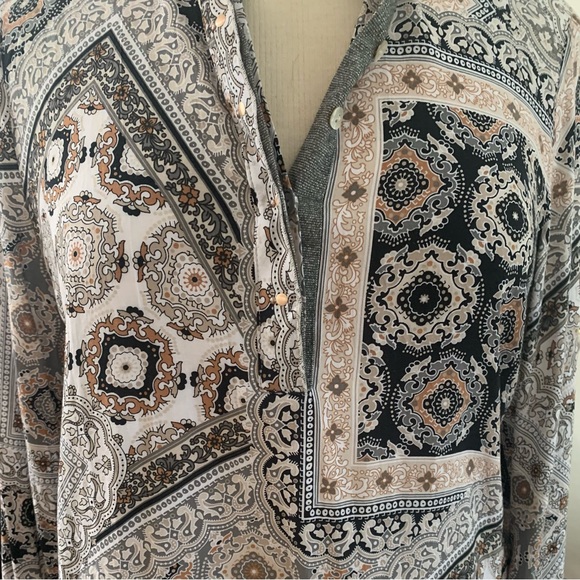 Beautiful 100% viscose grey white and brown velvet and silver embellishment - Picture 5 of 9